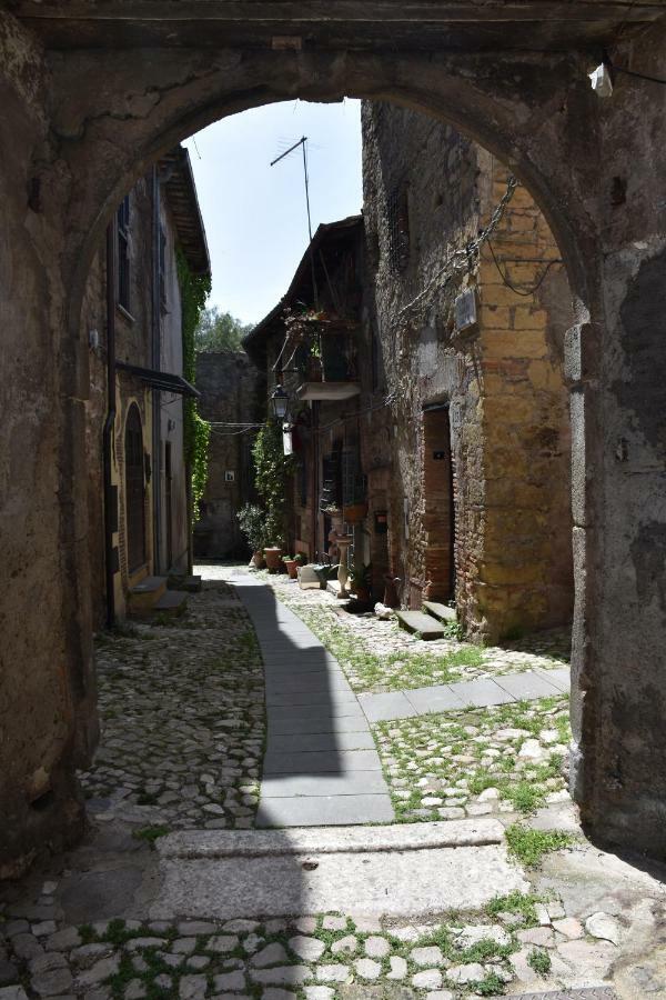 Апартаменты Al Castello Di Leprignano Capena Экстерьер фото
